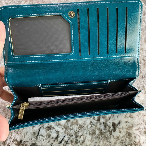 Teal Leather Wallet - Picture 3 of 4